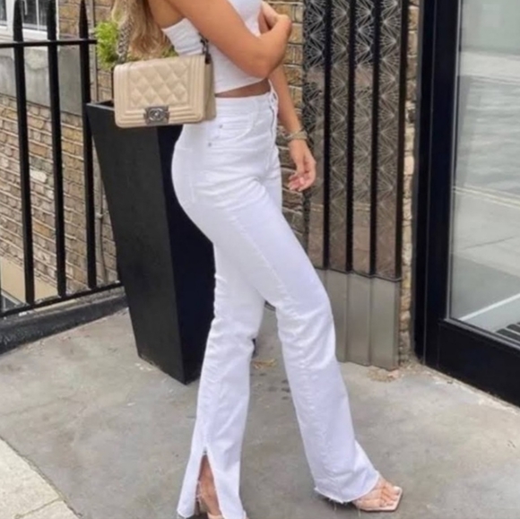 NWT Zara Super High Rise Slim Leg Flare Jeans With Split Hems - Picture 1 of 11